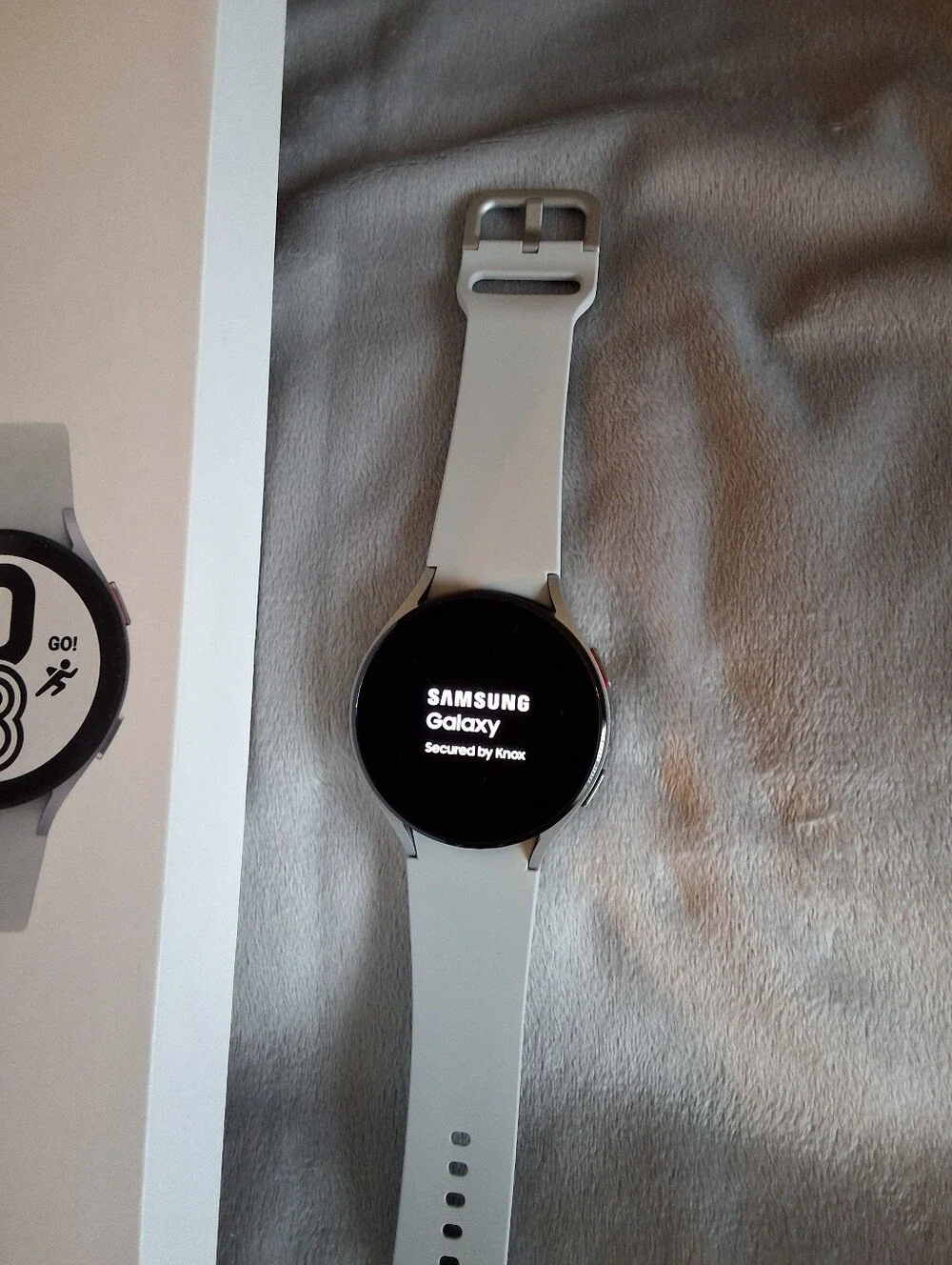 Samsung Galaxy Watch 4, Like New!!